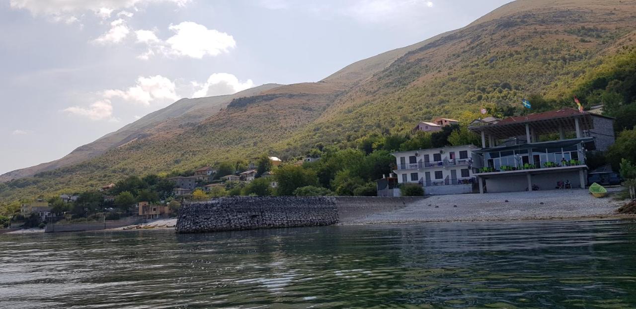 Rooms Lake View Balani Restaurant Shkoder Exterior photo