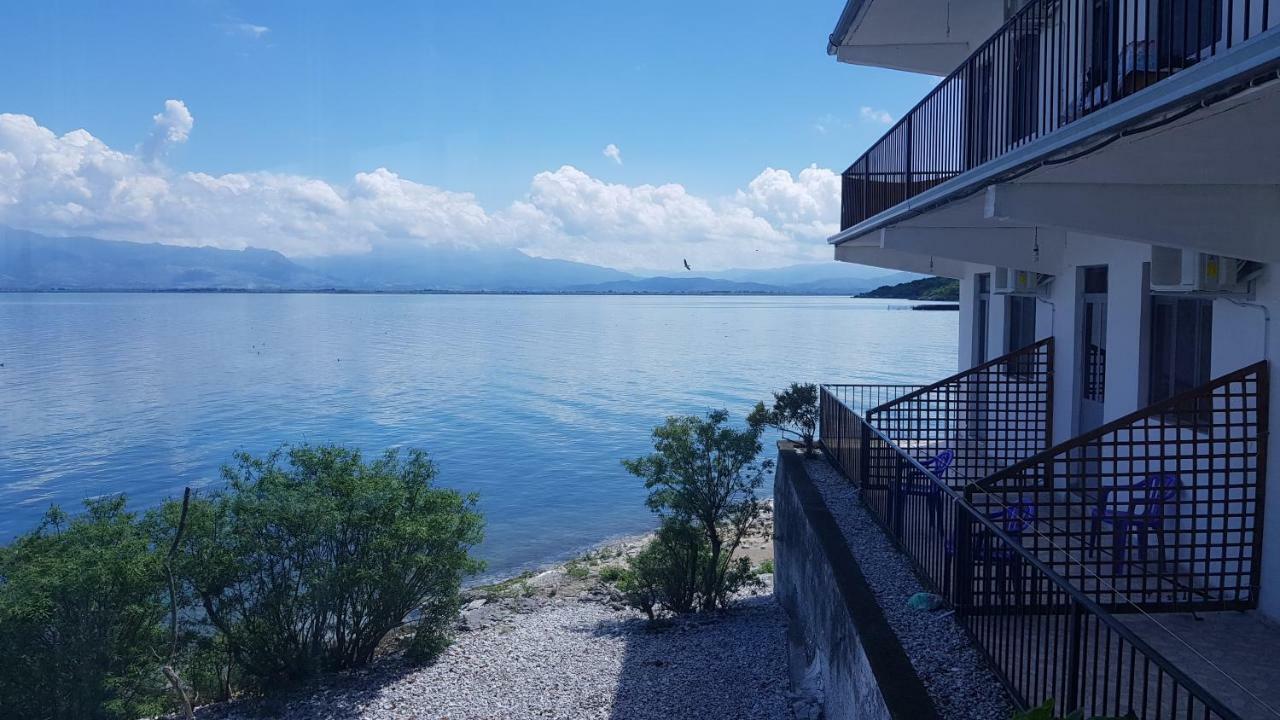 Rooms Lake View Balani Restaurant Shkoder Exterior photo